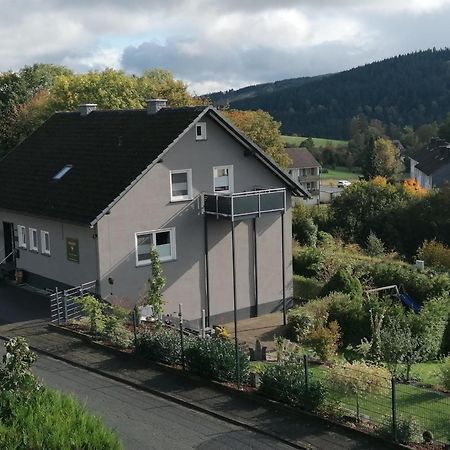 Waldglueck Familie Bruening Apartment บาด แบร์เลอบวร์ก ภายนอก รูปภาพ