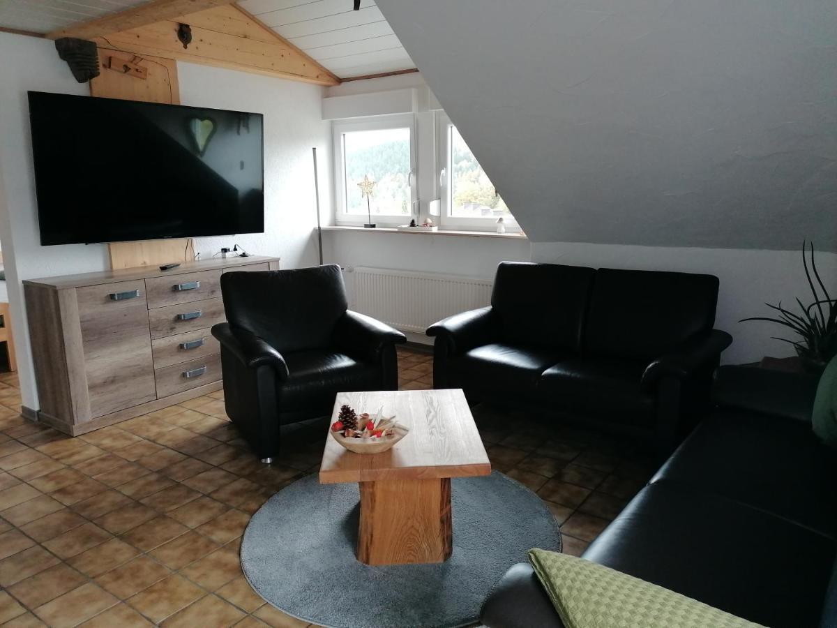 Waldglueck Familie Bruening Apartment บาด แบร์เลอบวร์ก ภายนอก รูปภาพ